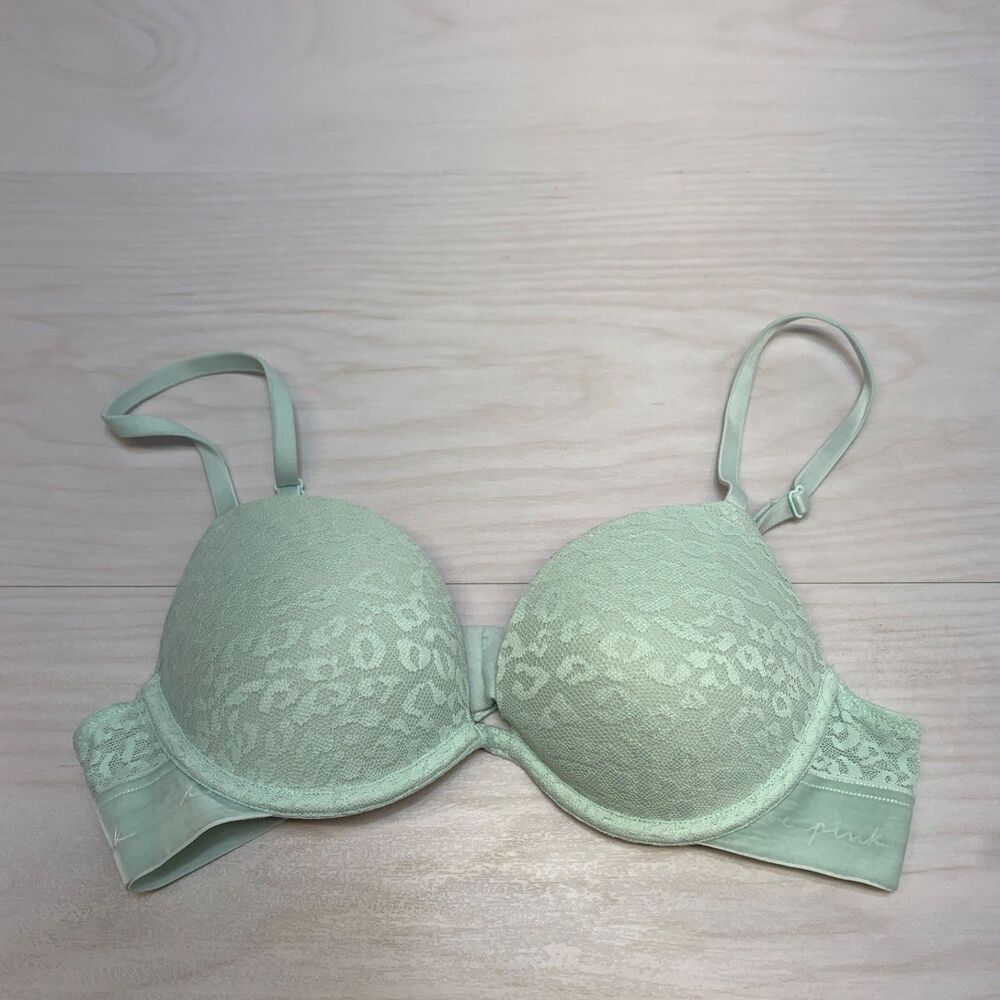 Victoria's Secret PINK Green‎ Garden 34A Wear Everywhere Push Up Bra
